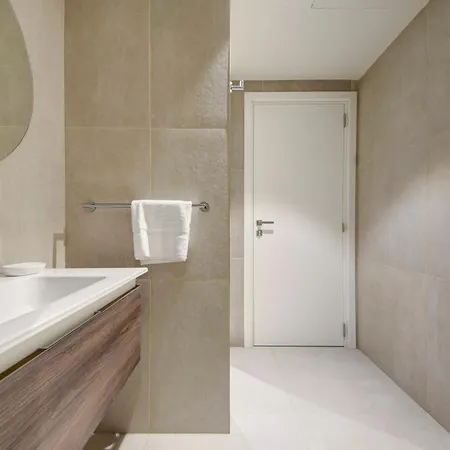 Official Mercury 1br With Rooftop Pool Access & Terrace By 360 Estates Appartement San Ġiljan